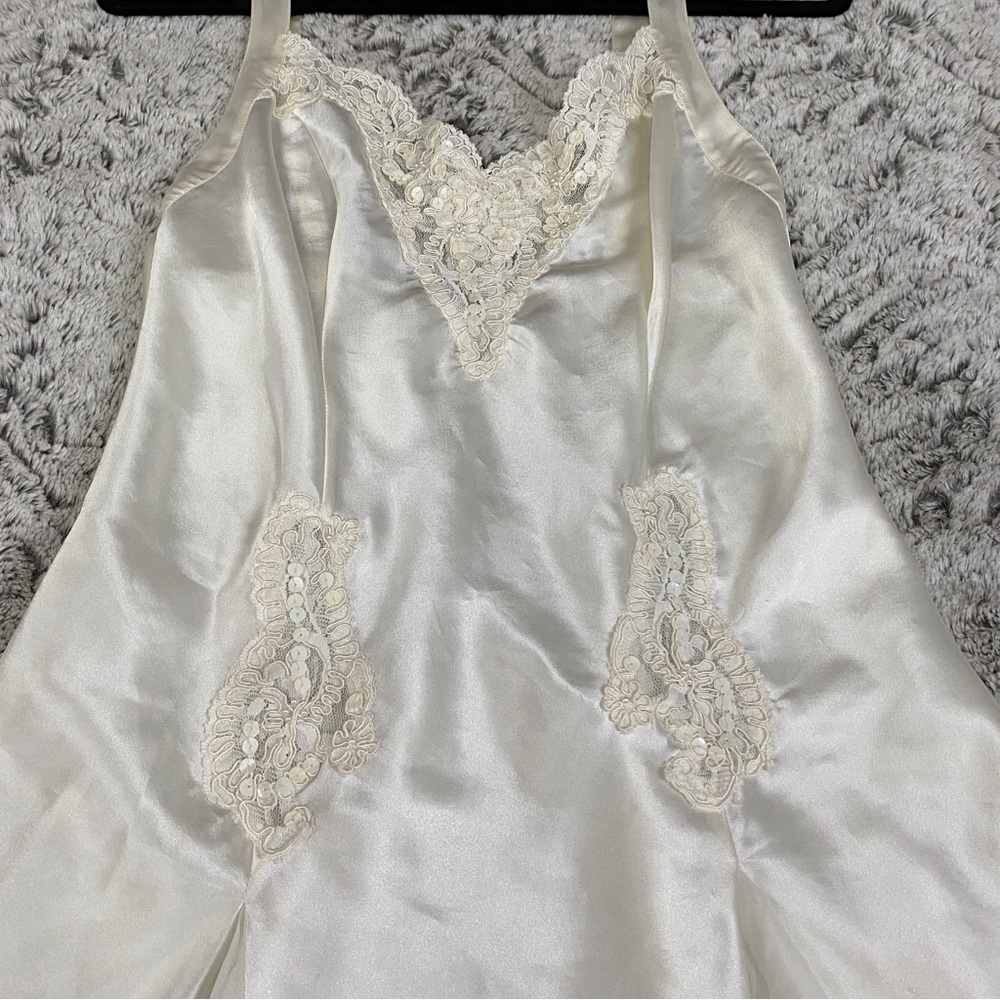 Vintage VS Bridal Lace Ivory Lingerie Wedding Victorias Secret Slip Nightie Robe - Picture 3 of 13